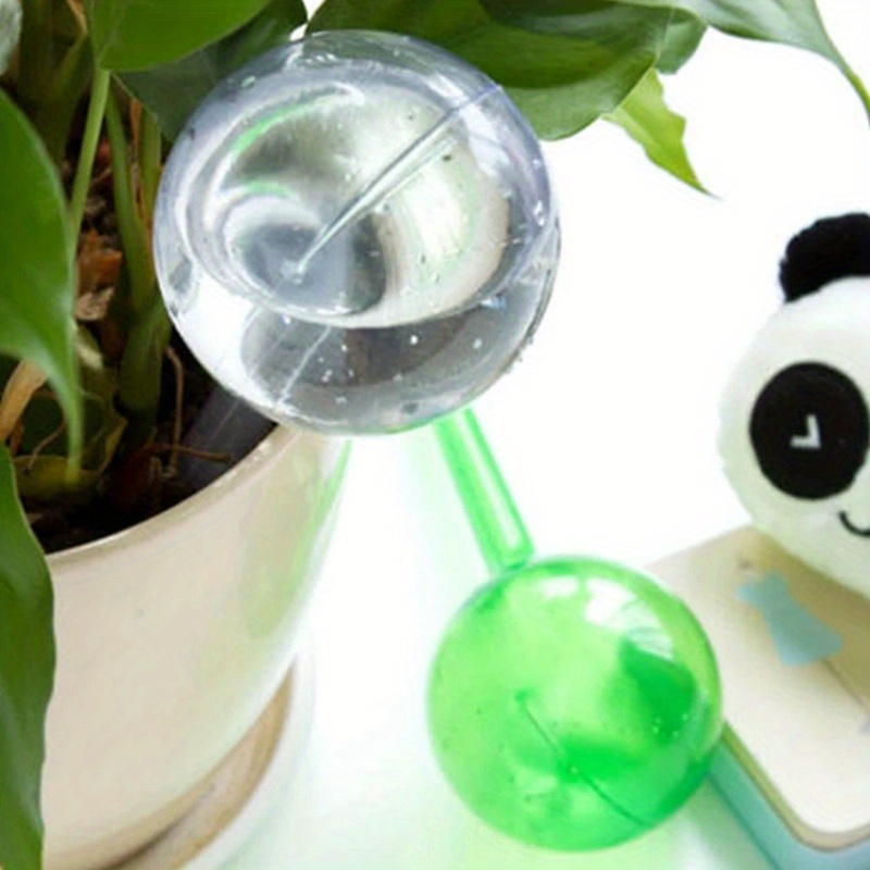 6 قطع من كرات الري الذاتي للنب - مراجعة Plant Watering Globe وسعره