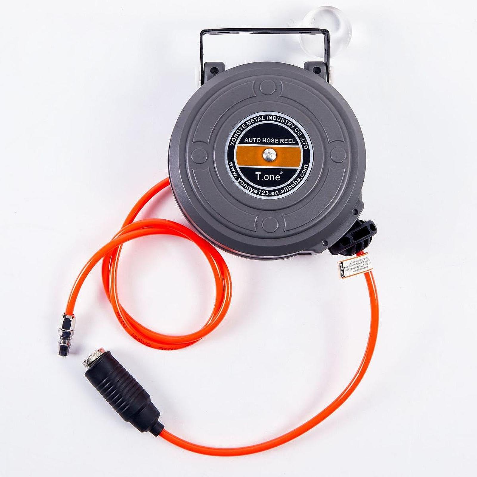 بكرة خرطوم الهواء القابلة للسح - مراجعة Smart Garden Hose وسعره