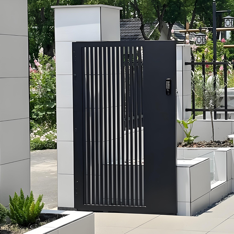 بوابة كهربائية بتصميم عصري للف - مراجعة Smart Garden Gate وسعره