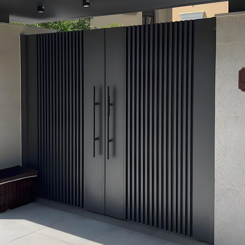 بوابة كهربائية بتصميم عصري للف - مراجعة Smart Garden Gate وسعره